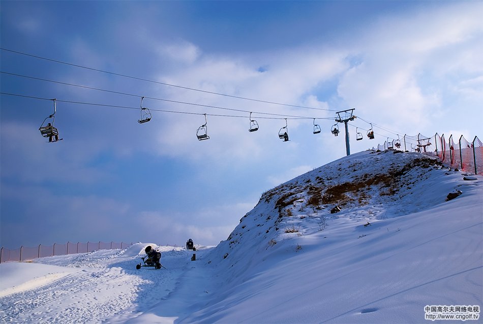 莱阳金山滑雪场图片